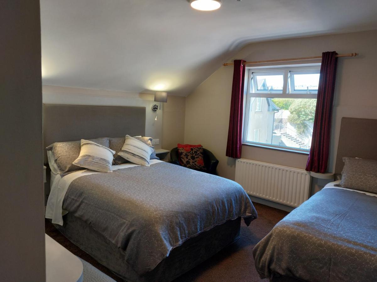Murphy'S Guesthouse Дингъл Екстериор снимка