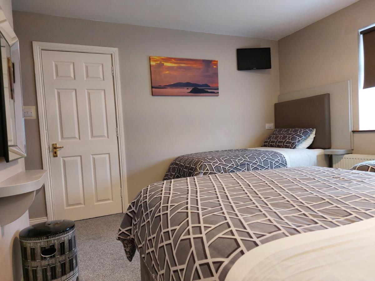 Murphy'S Guesthouse Дингъл Екстериор снимка
