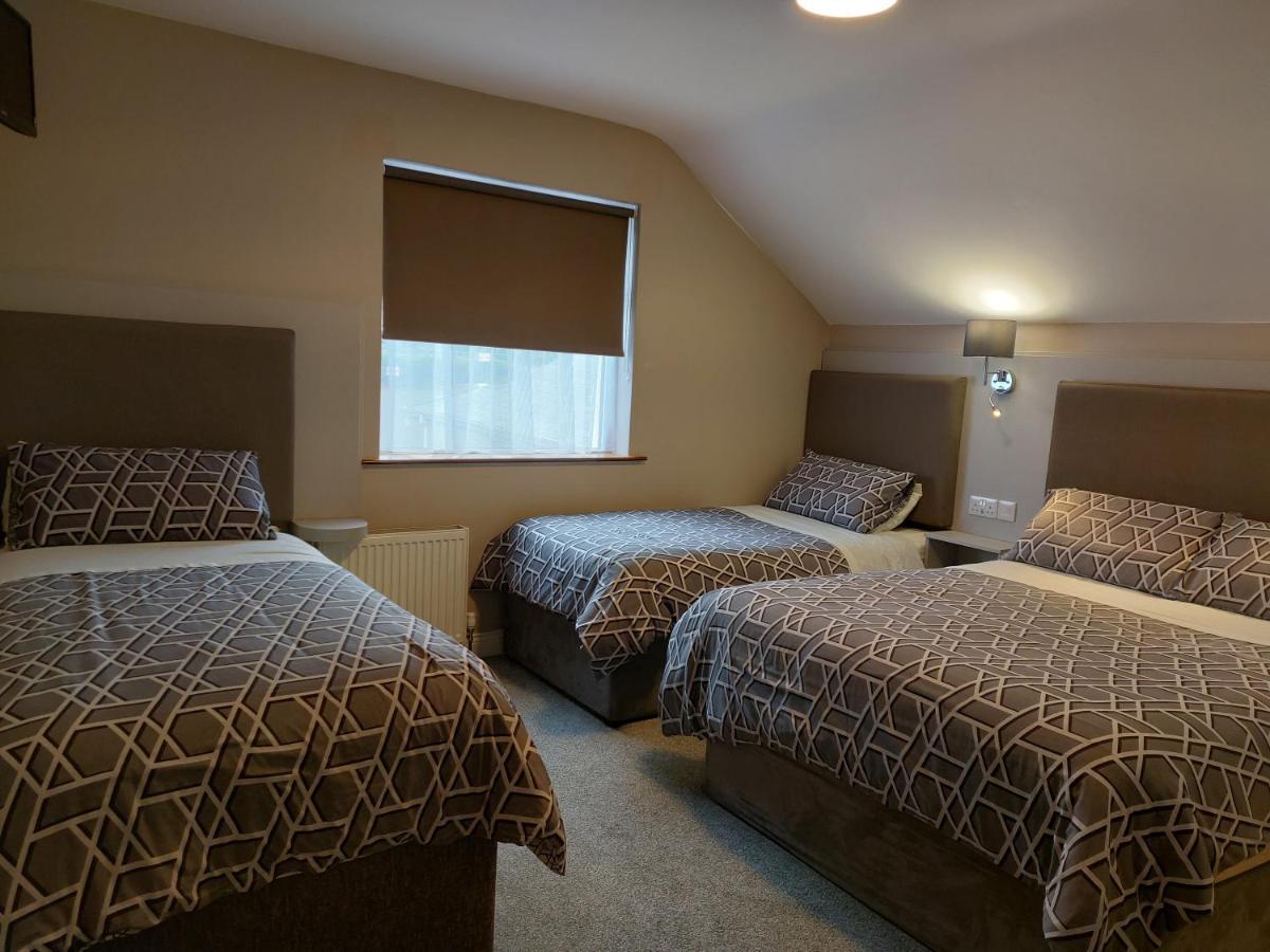 Murphy'S Guesthouse Дингъл Екстериор снимка