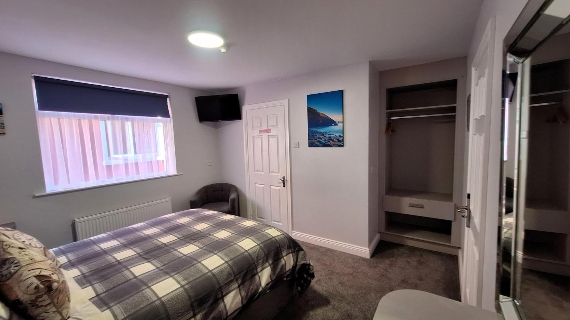 Murphy'S Guesthouse Дингъл Екстериор снимка