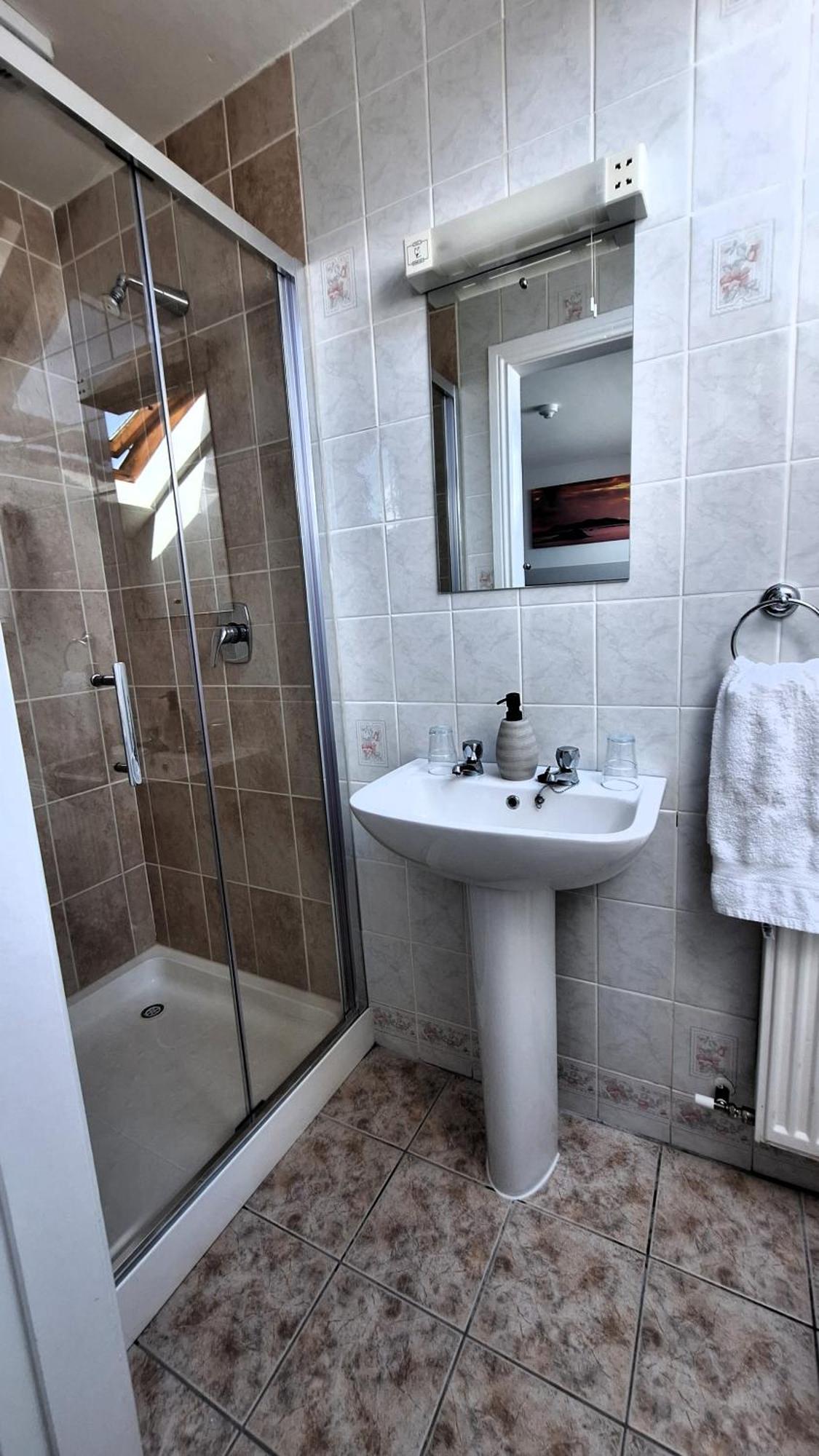 Murphy'S Guesthouse Дингъл Екстериор снимка